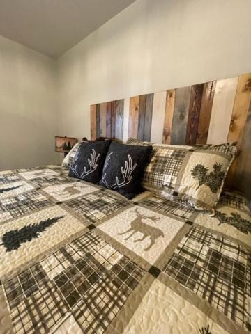 3501 Joseph Dr 30 Miles From Yellowstone Entrance! Island Park Eksteriør bilde
